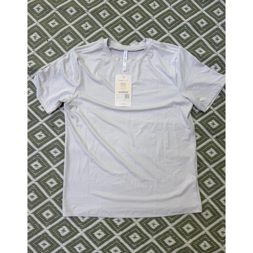 NWT Fabletics Blake Athletic Tee - Soft Grey